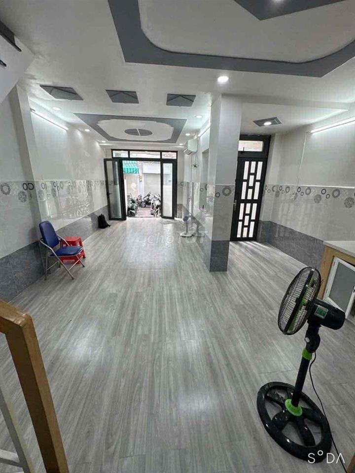 2 PHÒNG SẴN NỘI THẤT HẺM BA GÁC HỒNG BÀNG