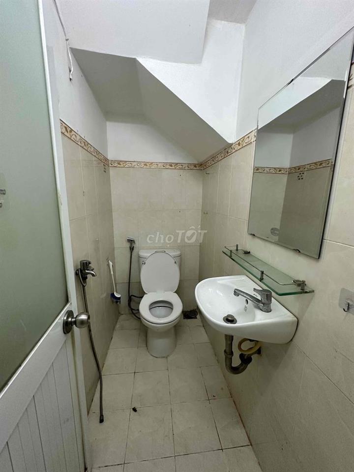 2 PHÒNG HẺM 4M NGUYỄN VĂN LUÔNG