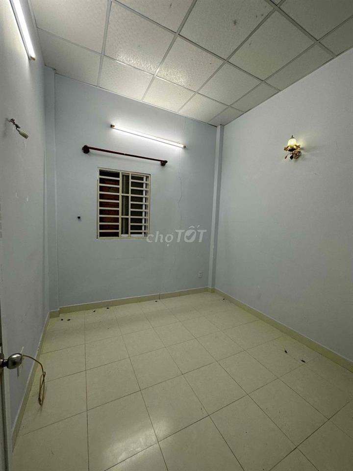 2 PHÒNG HẺM 4M NGUYỄN VĂN LUÔNG