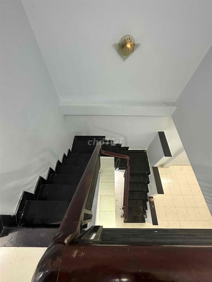 2 PHÒNG HẺM 4M NGUYỄN VĂN LUÔNG