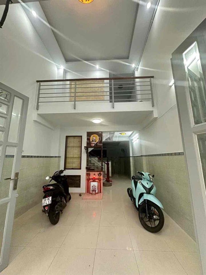 4 PHÒNG HẺM XE HƠI HẬU GIANG
