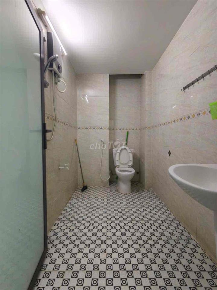 4 PHÒNG SẴN MÁY LẠNH HẺM BA GÁC HẬU GIANG