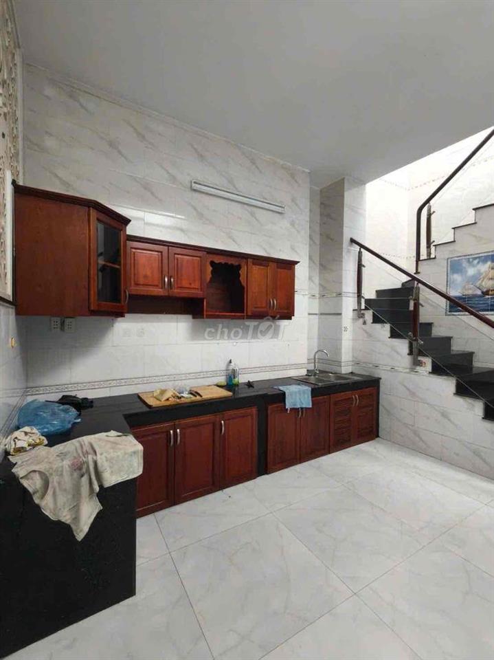 4 PHÒNG SẴN MÁY LẠNH HẺM BA GÁC HẬU GIANG