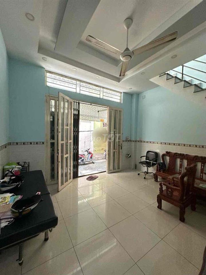 2 PHÒNG HẺM 1/ HẬU GIANG