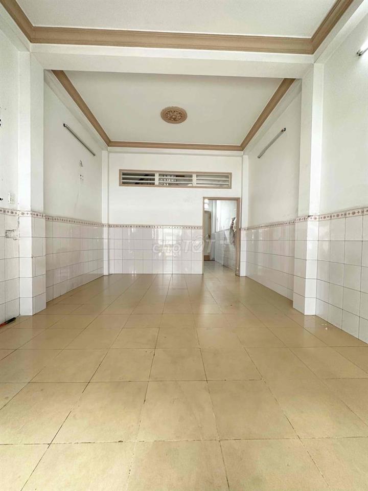 MẶT TIỀN KINH DOANH CƯ XÁ RA ĐA GẦN PHỐ ẨM THỰC