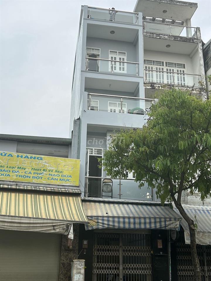 Nhà thuê Q6