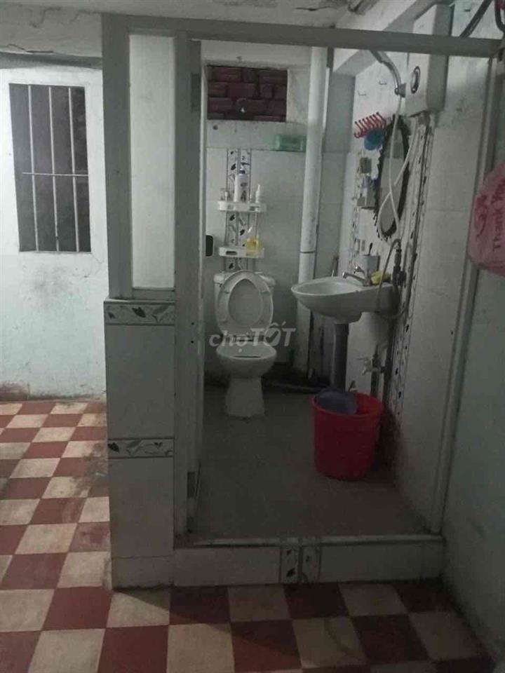 Cho thuê nhà nguyên căn giá chỉ 15tr/tháng
