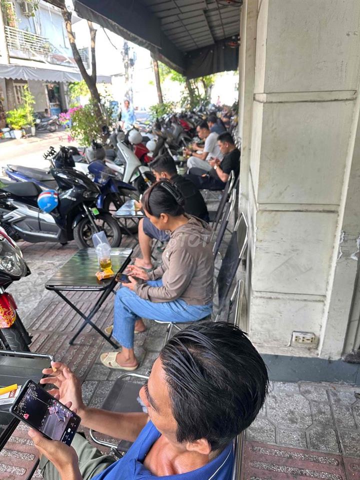 mình cần sang quán cf