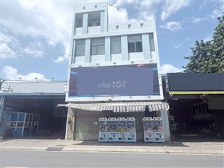 Mặt Tiền TÂN THÀNH GẦN ÂU CƠ 9x20, 3 Lầu Giá Chỉ 60 Triệu