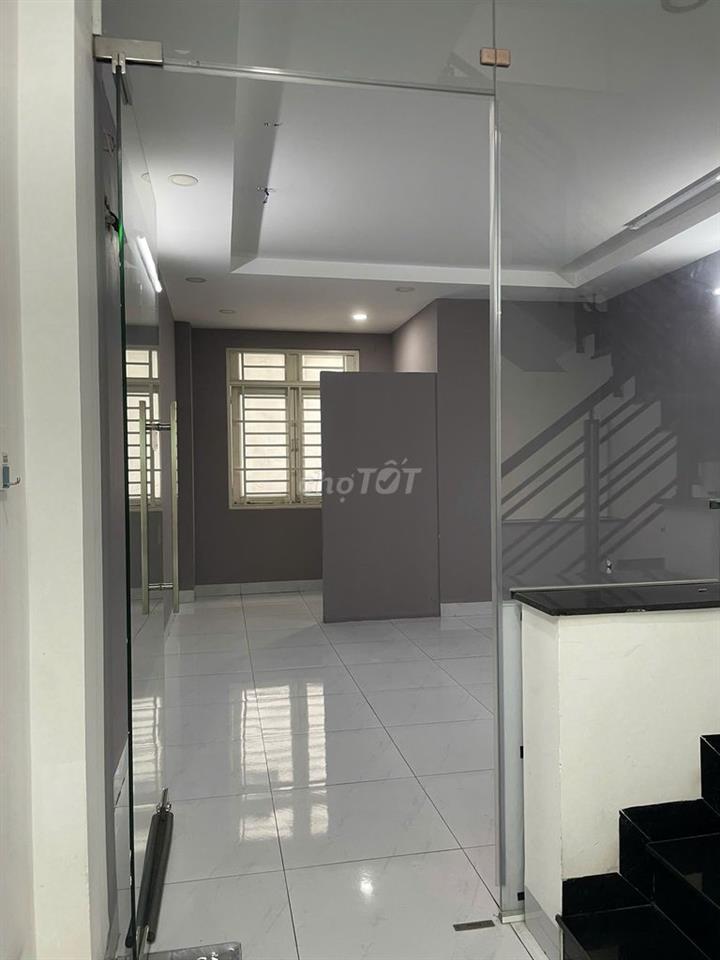 NHÀ MẶT TIỀN ĐƯỜNG LÊ THÚC HOẠCH NGAY TRƯỜNG TRẦN PHÚ, GIÁ RẺ!!!
