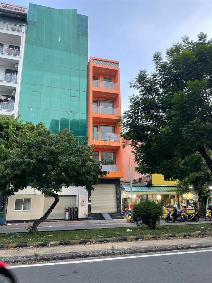 NHÀ MẶT TIỀN ĐƯỜNG LÊ THÚC HOẠCH NGAY TRƯỜNG TRẦN PHÚ, GIÁ RẺ!!!