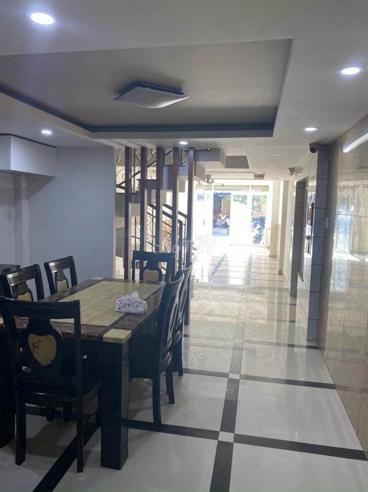  Mặt Tiền TÂN SƠN NHÌ Nhà đẹp 4x18, 1 trệt, 3 lầu giá rẻ.