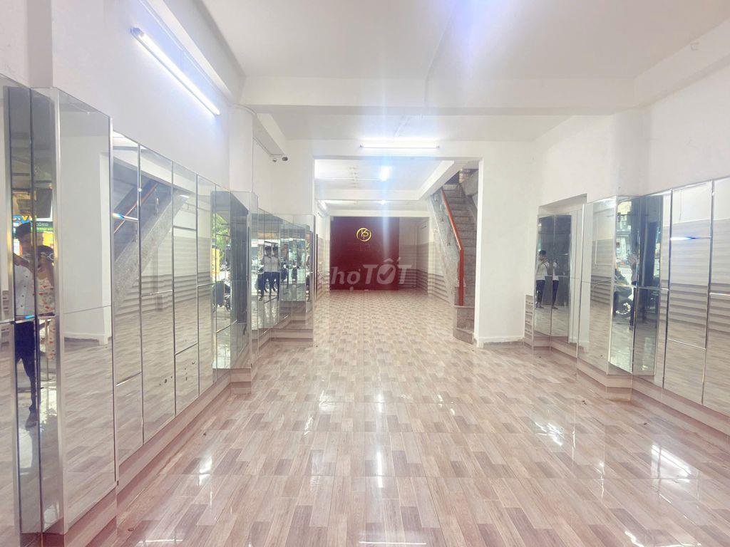 Mặt tiền Lũy Bán Bích gần ngã tư 4,5x23, 1 trệt, 2 lầu
