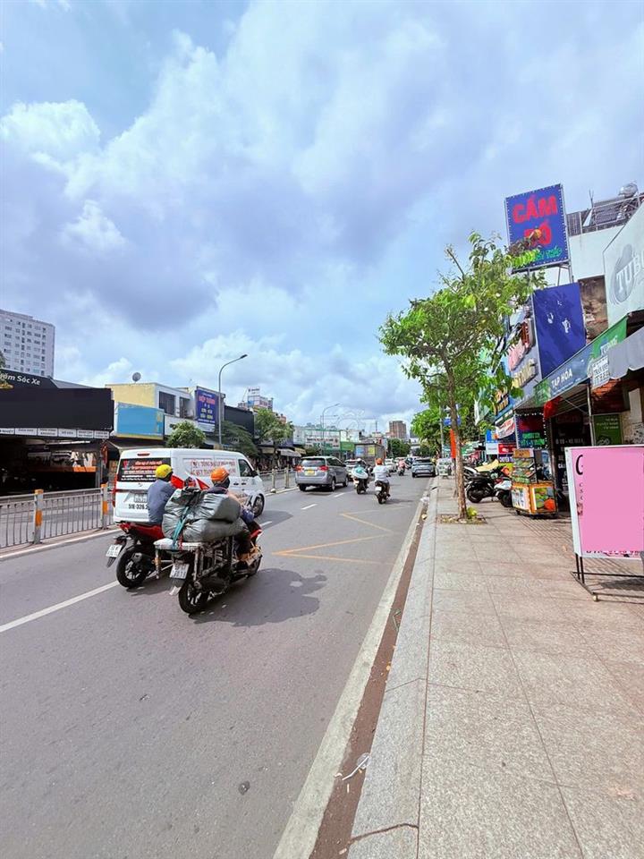  Mặt tiền Lũy Bán Bích gần ngã tư 4,5x23, 1 trệt, 2 lầu