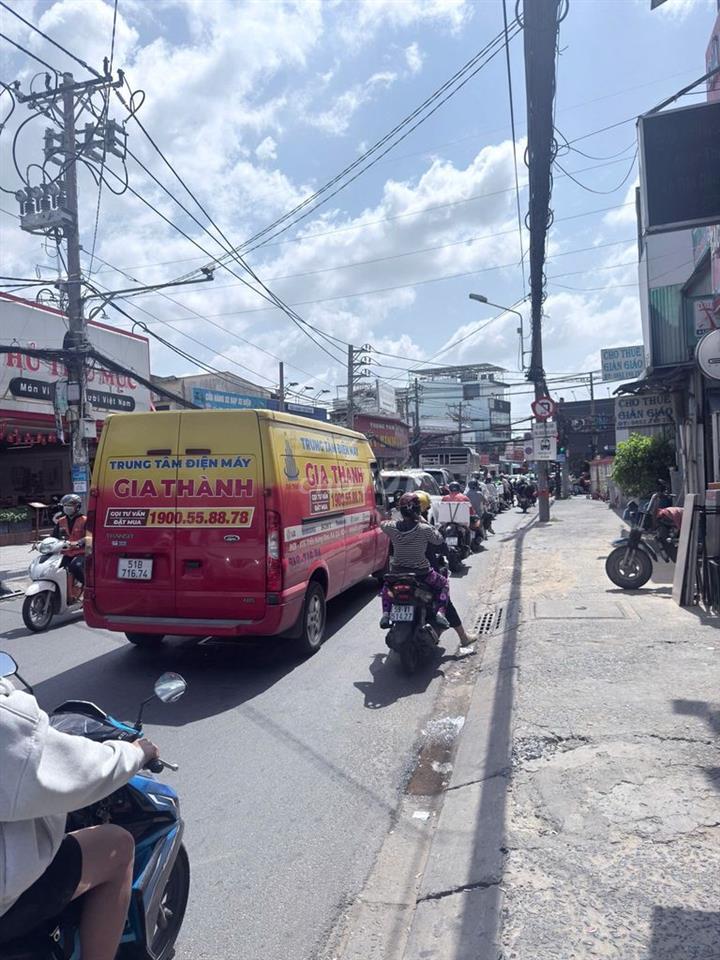 CHO THUÊ MẶT TIỀN ĐƯỜNG THOẠI NGỌC HẦU -  DT 8mx20m, VỊ TRÍ ĐẸP!!!