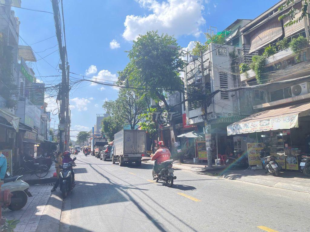 Mặt Tiền Tân Hòa Đông - Gần Chợ, Vòng Xoay Phú Lâm.