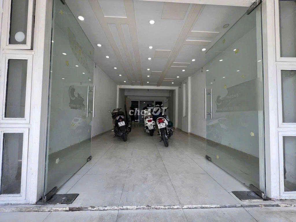 Mặt Tiền Hậu Giang 4m X 30m - Gần Chung Cư An Phú, Phường 11, Quận 6. 