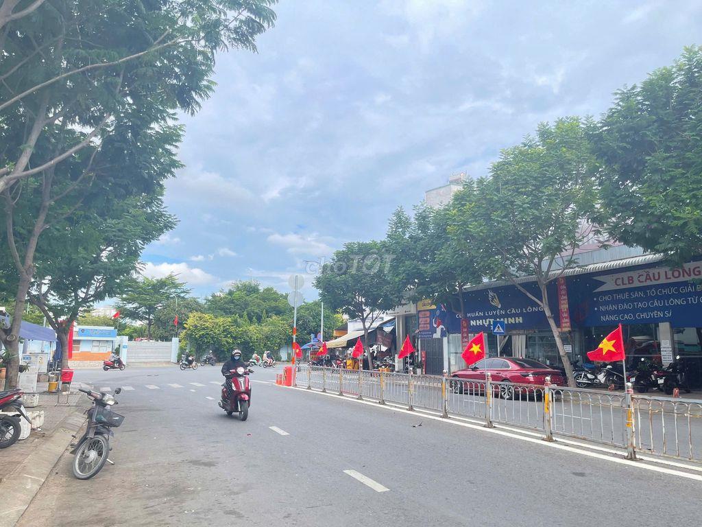 MT Lý Chiêu Hoàng Ngang Lớn 5m - Gần Bệnh Viện Sinh Sản Nam Học SG