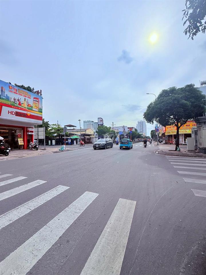 MT HÒA BÌNH, 4x22m, VỊ TRÍ ĐẸP GẦN CHUNG CƯ, TRƯỜNG ĐẠI HỌC HỒNG BÀNG