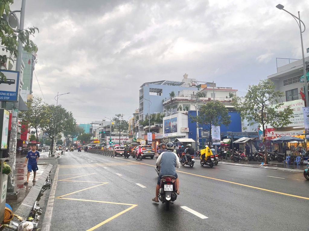 Mặt Tiền Hậu Giang - Khu Phố Ẩm Thực.