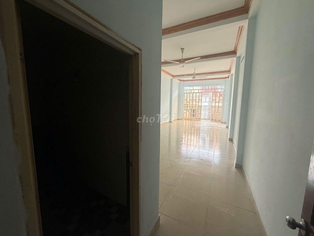  Mặt Tiền GÒ DẦU GẦN NGÃ TƯ TÂN SƠN NHÌ Nhà đẹp 4x20,  giá rẻ.