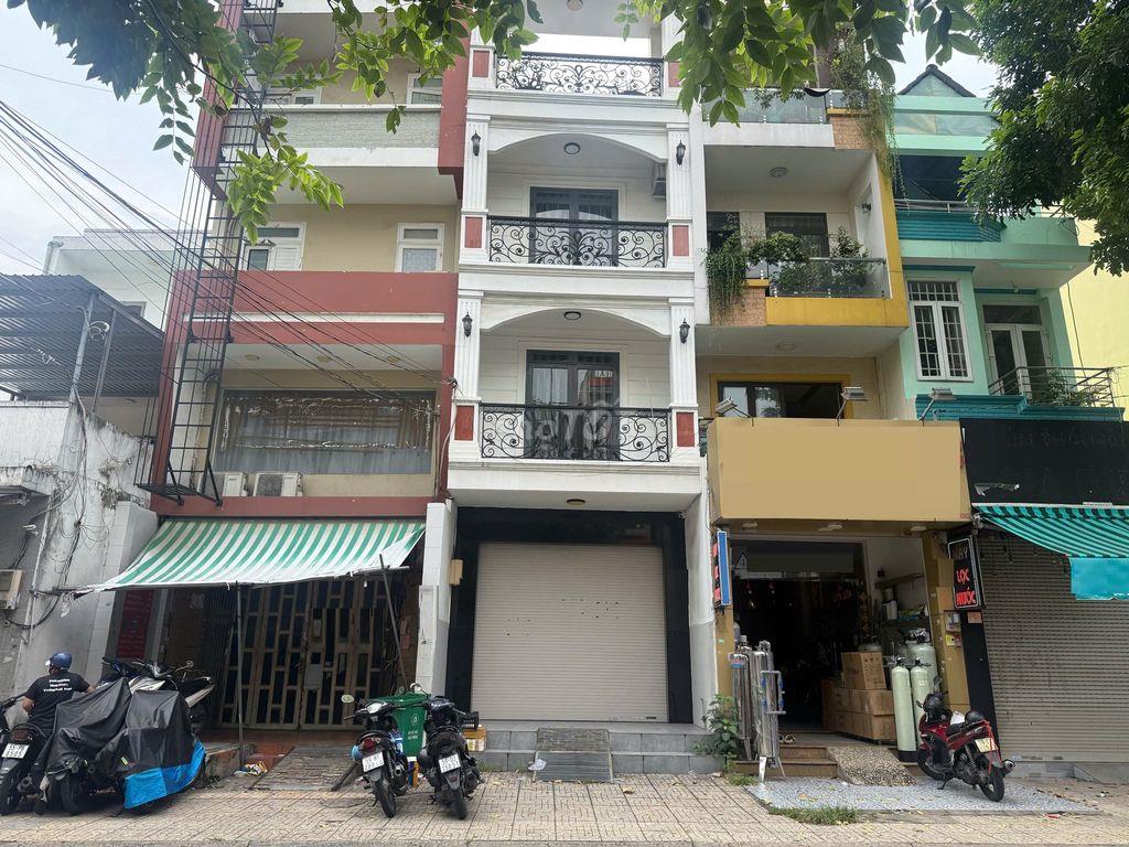 Mặt Tiền TÂN QUÝ 4,2x20, 3 lầu giá rẻ!!!