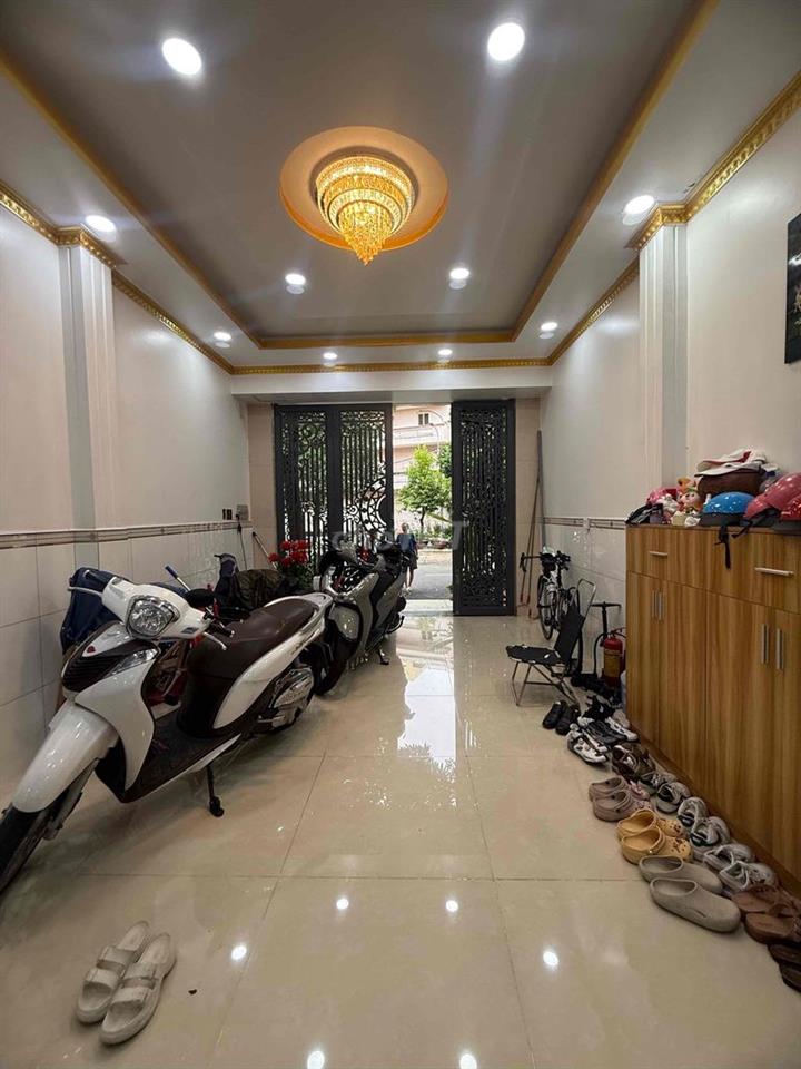 MTKD khu Tên Lửa 80m2 ( 4 x 20m ) nhà 3 tầng , đẹp
