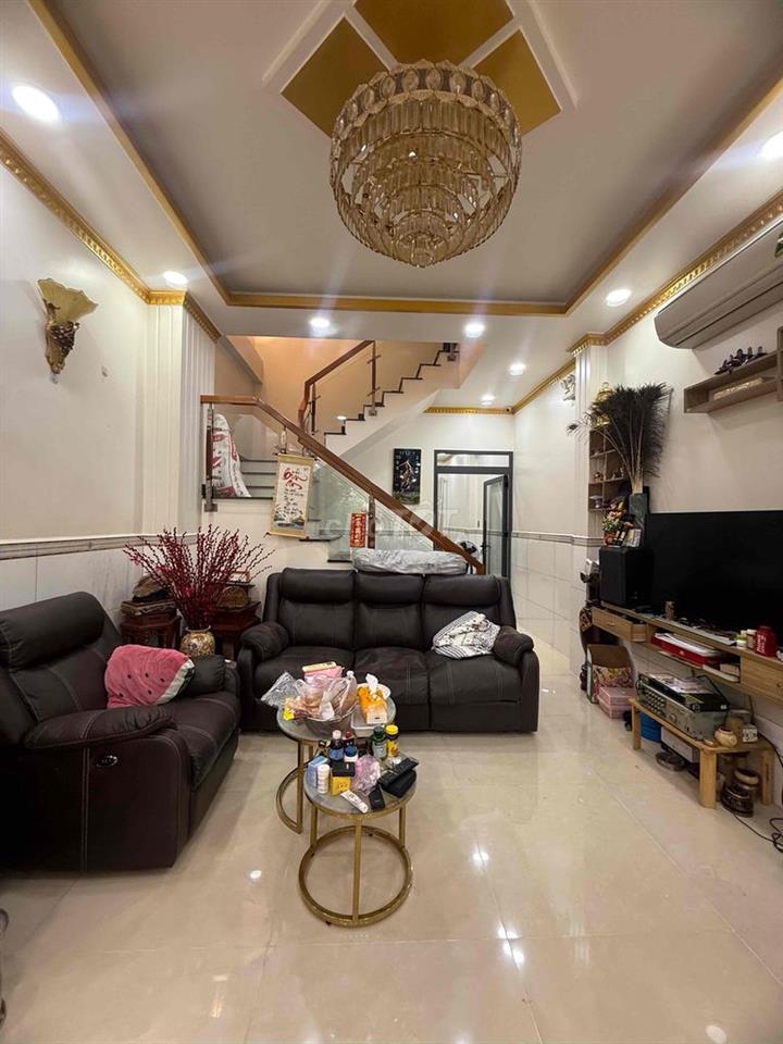 MTKD khu Tên Lửa 80m2 ( 4 x 20m ) nhà 3 tầng , đẹp