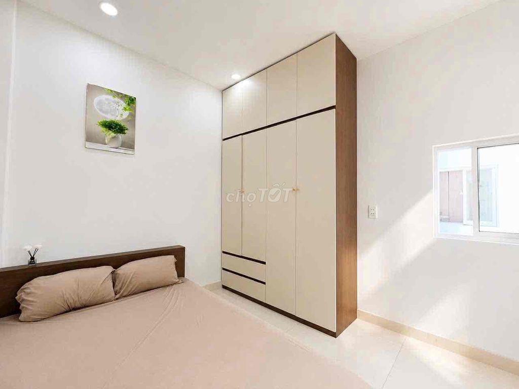 full nội thất , mặt tiền kinh doanh, nhà đẹp ở ngay
