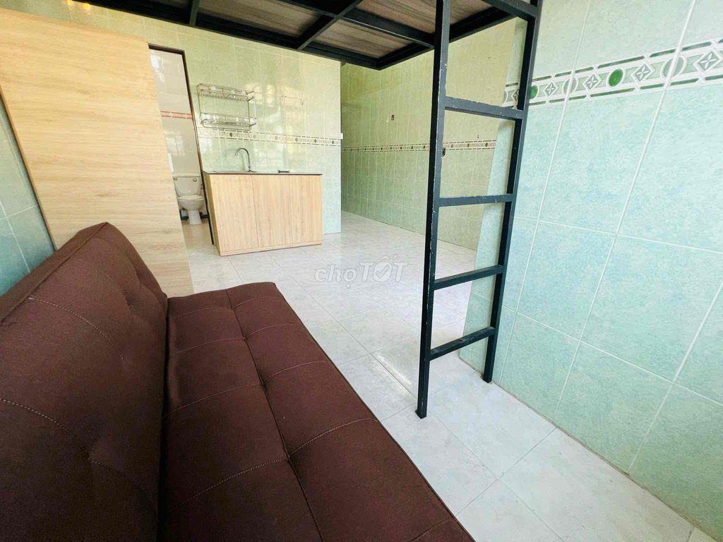 Duplex full NT ngay đường Lý Chiêu Hoàng giá 4xxx