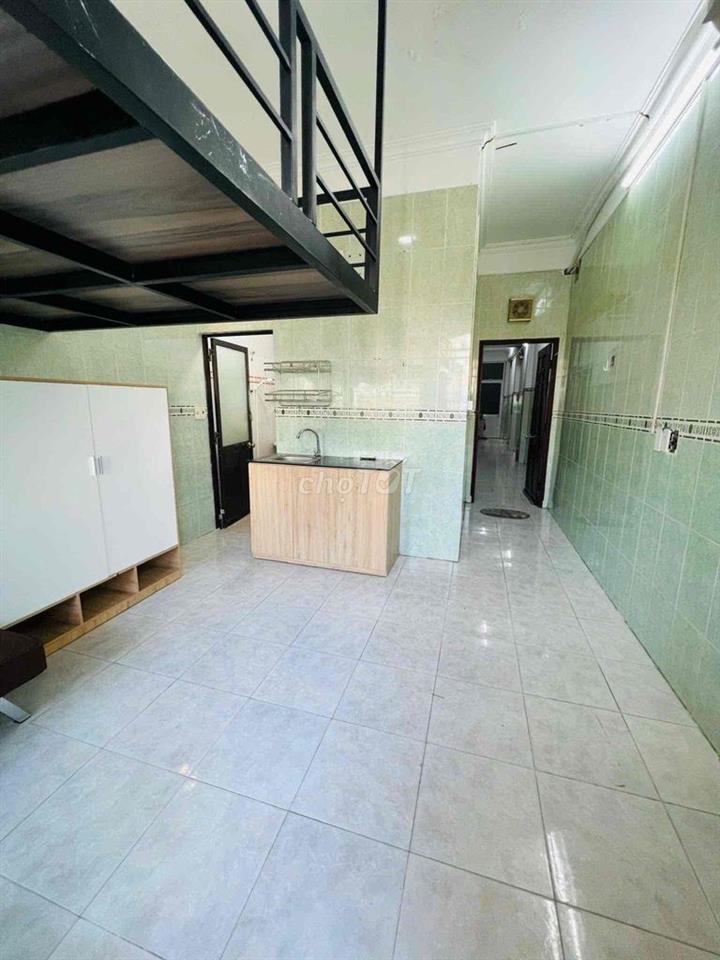 Duplex full NT ngay đường Lý Chiêu Hoàng giá 4xxx