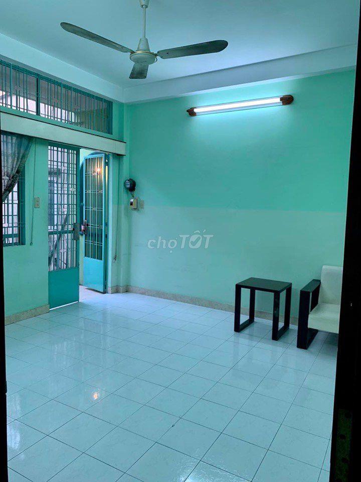 Phòng trọ 50m2 full tầng (WC riêng, bếp riêng, ban công riêng )