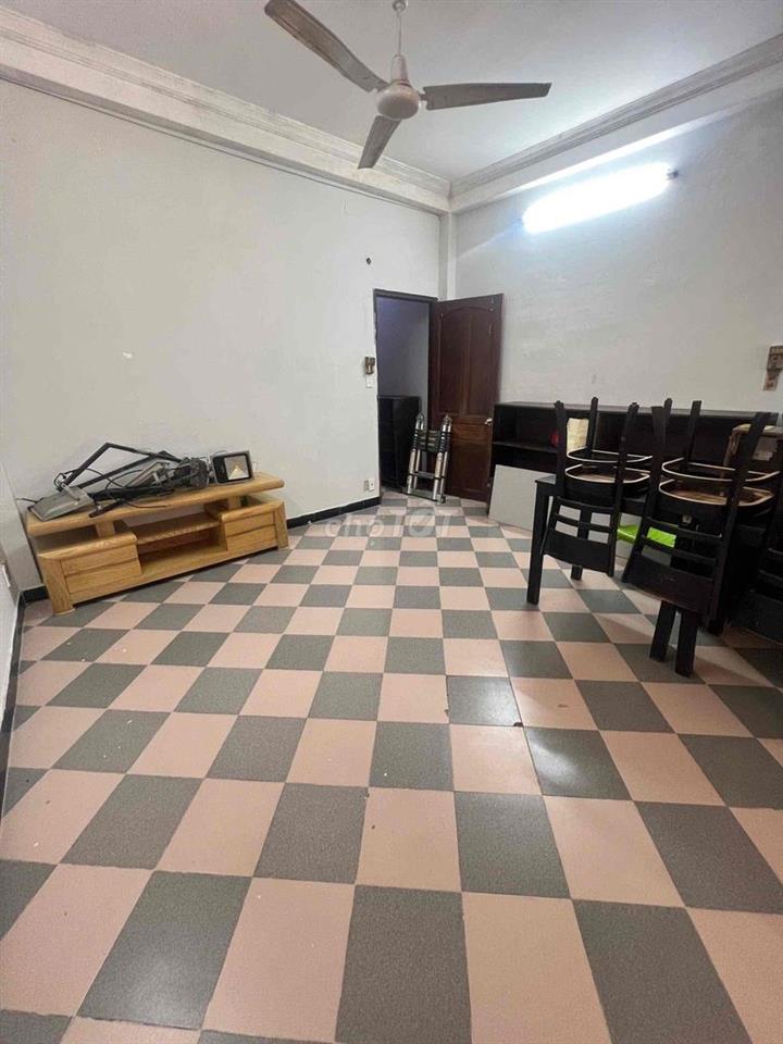 Cho thuê phòng rộng 50m2 tại đường hậu Giang quận 6