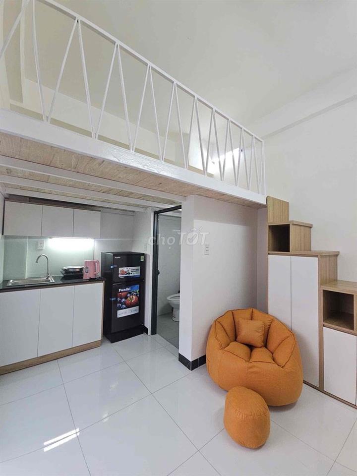 Phòng ban công Lê Đức Thọ siêu đẹp
