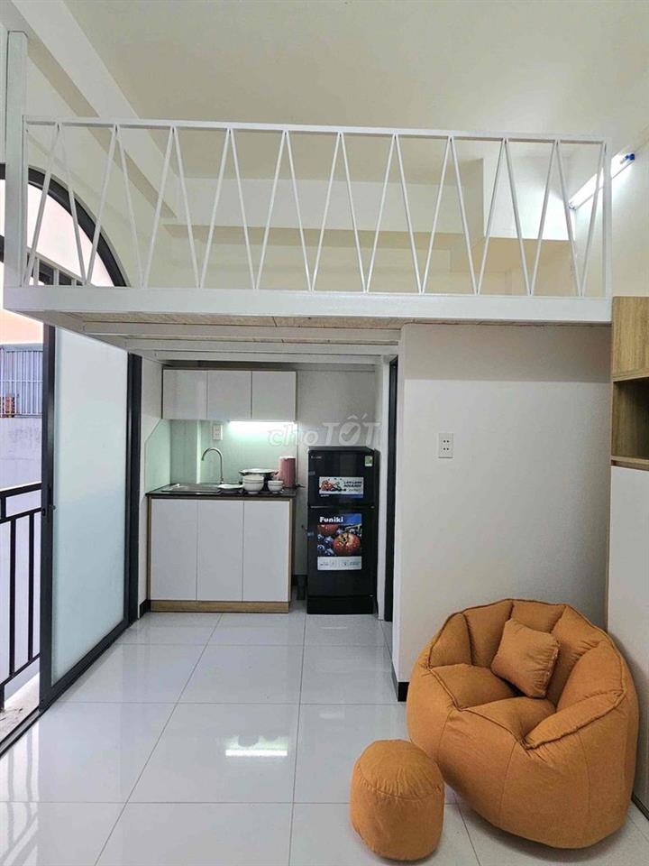 Phòng ban công Lê Đức Thọ siêu đẹp
