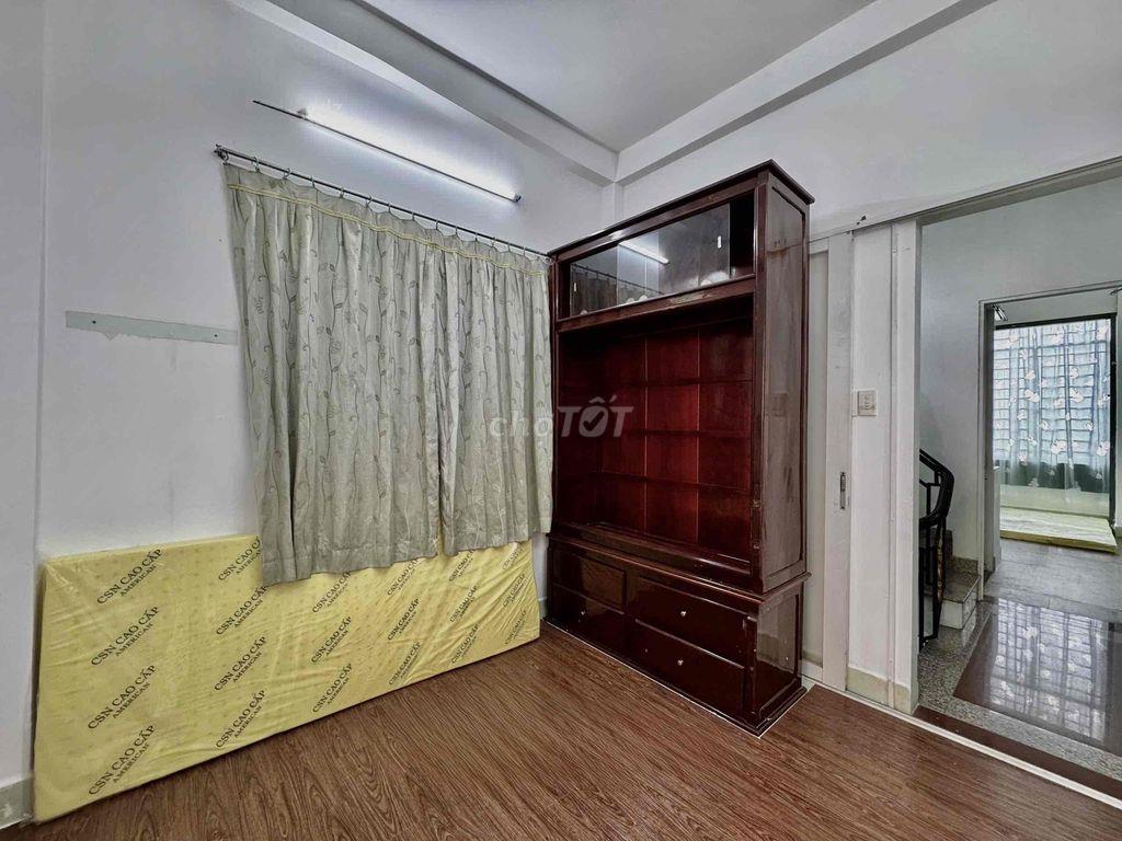 QUẬN 6 BAN CÔNG GIÁ RẺ