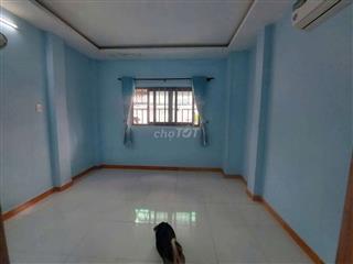 phòng trọ trong nnc,giờ giất tự do, có máy lạnh