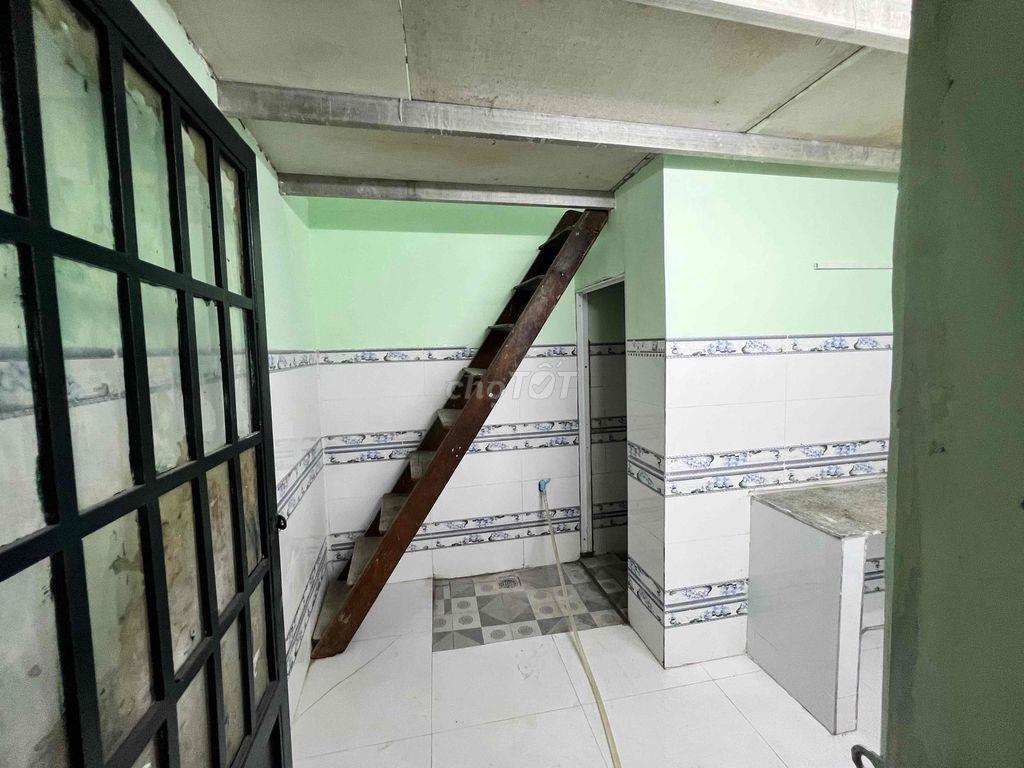 nhà trọ 1 lầu thêm 1 phòng trọ đi kèm