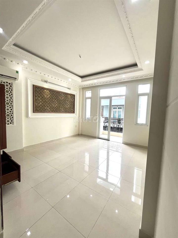 Bán Nhà Nguyên Căn góc đường 42 giao 79 tân quy
