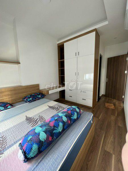 Q7 RIVERSIDE NHÀ MỚI 2PN 9.5TR CÓ MÁY LẠNH, FULL ĐẸP 12TR (CHỦ THÂN)