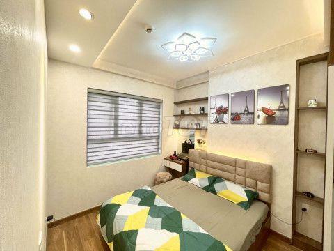 Q7 RIVERSIDE NHÀ MỚI 2PN 9.5TR CÓ MÁY LẠNH, FULL ĐẸP 12TR (CHỦ THÂN)