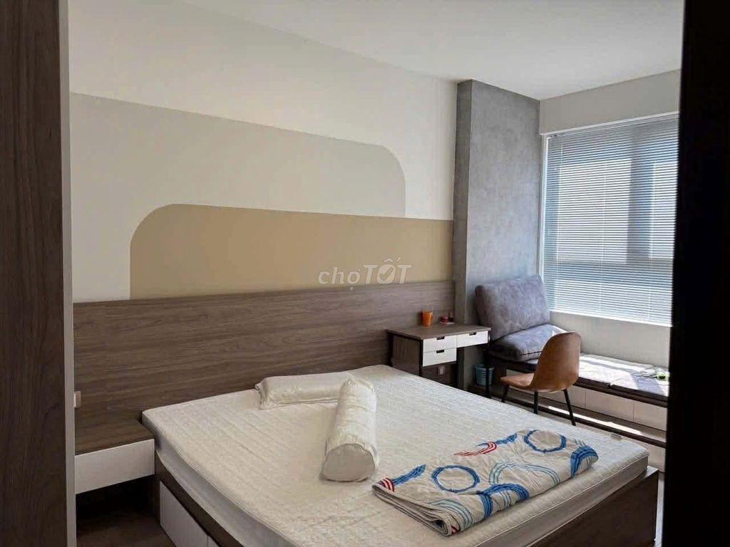 Mới keeng căn Q7 Boulevard 2PN cho thuê 9tr NTCB, +2Tr full NT