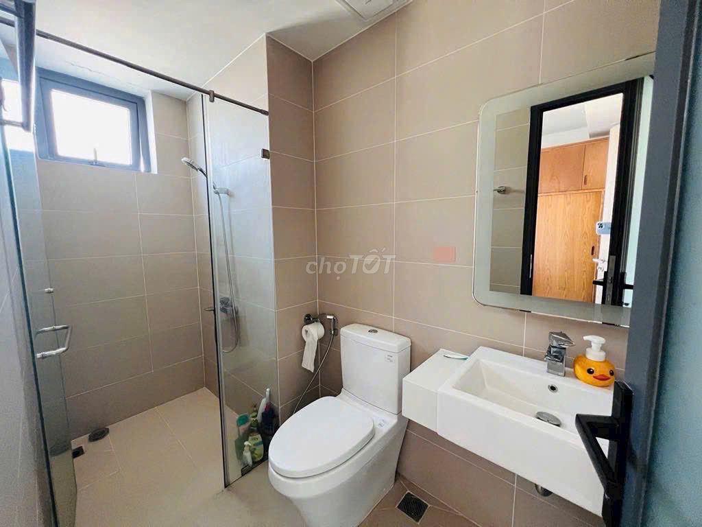 Q7 BOULEVARD BÁN CĂN 2PN HƯỚNG NAM, NHÀ RỘNG, THIỆN CHÍ GIÁ HỮU NGHỊ