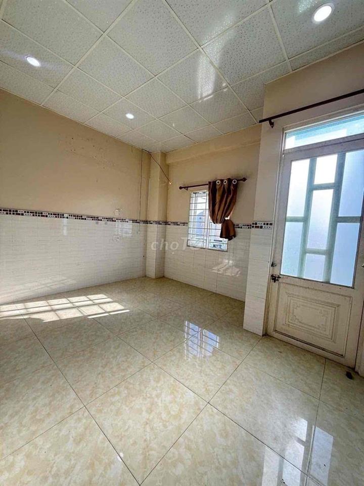 Bán nhà Hẻm 118 Bùi Văn Ba, P. Tân Thuận Đông, Quận 7 - DT 4.2 x 5.2m