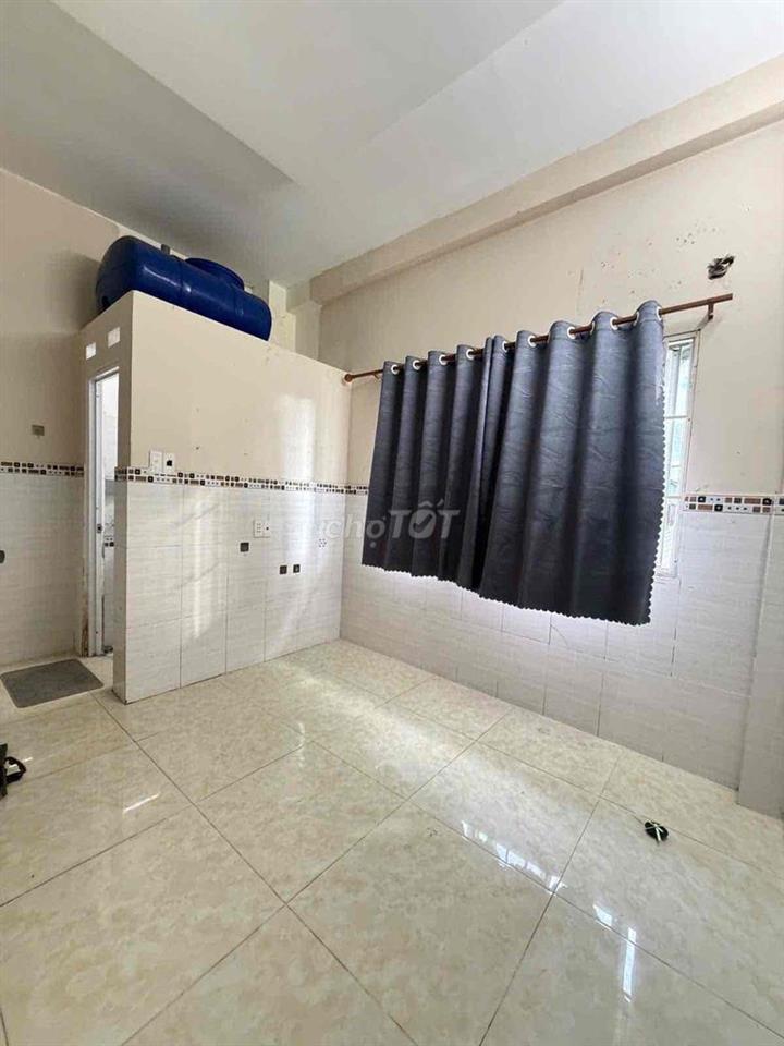 Bán nhà Hẻm 118 Bùi Văn Ba, P. Tân Thuận Đông, Quận 7 - DT 4.2 x 5.2m