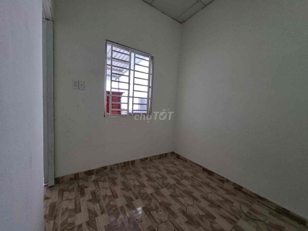 CHO THUÊ CĂN 2 PHÒNG NGỦ + 2 WC CÓ SÂN THƯỢNG RIÊNG – GIÁ 4,5 TRIỆU