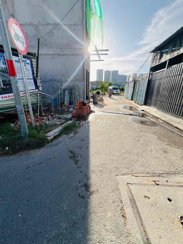 BÁN ĐẤT HXH - PHÚ THUẬN, Q.7 - DT 83M² (6.5M × 14M) - GIÁ 6 tỷ 950 TR