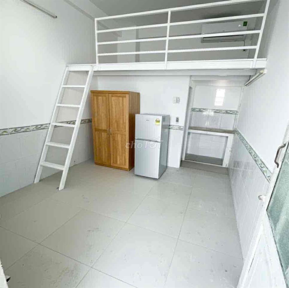 CHO THUÊ PHÒNG TRỌ QUẬN 7 – CÓ GÁC MỚI ĐẸP 3,5 TRIỆU/THÁNG