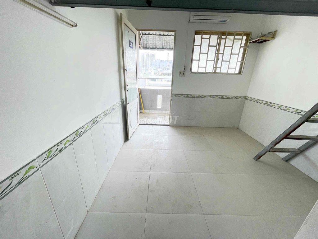 CHO THUÊ PHÒNG TRỌ QUẬN 7 – CÓ GÁC MỚI ĐẸP 3,5 TRIỆU/THÁNG
