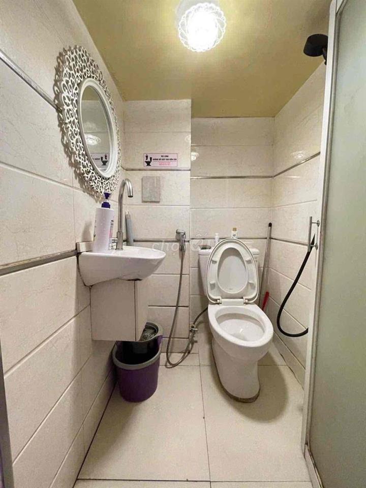 NHÀ MT ĐƯỜNG HUỲNH VĂN BÁNH, P.17 – DT 41M² (3 x 17,5M) - GIÁ 10,8 TỶ
